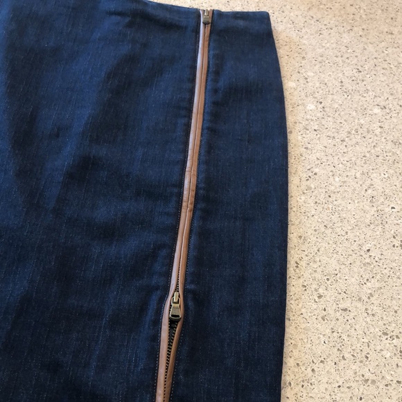 Ralph Lauren Women’s Denim Pencil Skirt - Size 2 - Picture 2 of 6